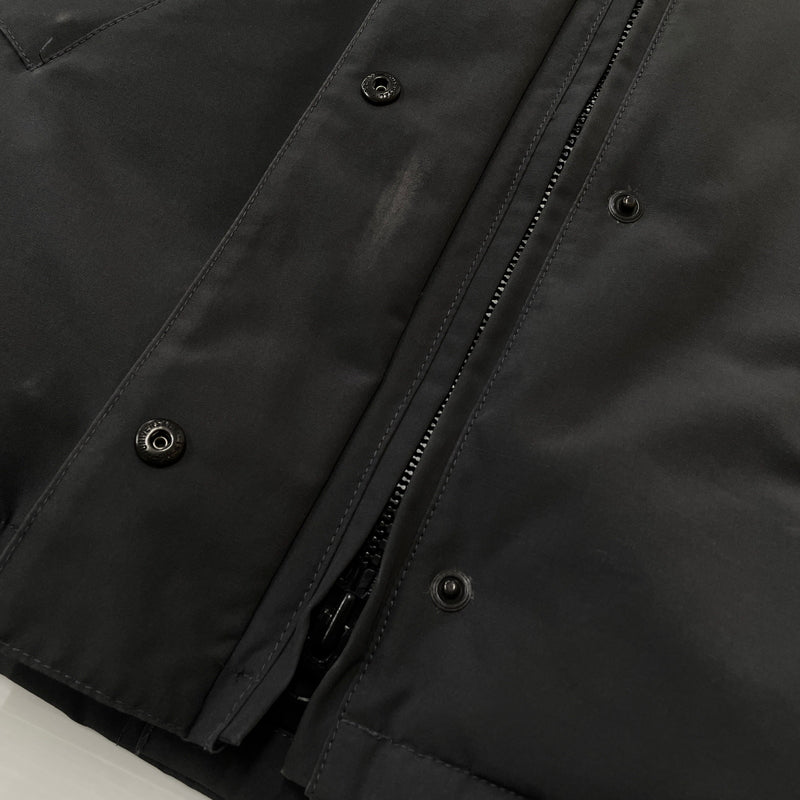 【現状渡し品】【メンズ】 CANADA GOOSE カナダグース VICTORIA PARKA 3037LA ヴィクトリア パーカー アウター 141-261009-sa-06-teih サイズ：XS カラー：グレー 万代Net店