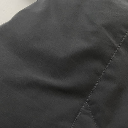 【現状渡し品】【メンズ】 CANADA GOOSE カナダグース VICTORIA PARKA 3037LA ヴィクトリア パーカー アウター 141-261009-sa-06-teih サイズ：XS カラー：グレー 万代Net店