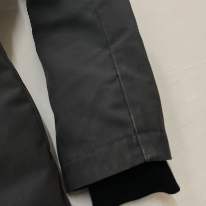 【現状渡し品】【メンズ】 CANADA GOOSE カナダグース VICTORIA PARKA 3037LA ヴィクトリア パーカー アウター 141-261009-sa-06-teih サイズ：XS カラー：グレー 万代Net店