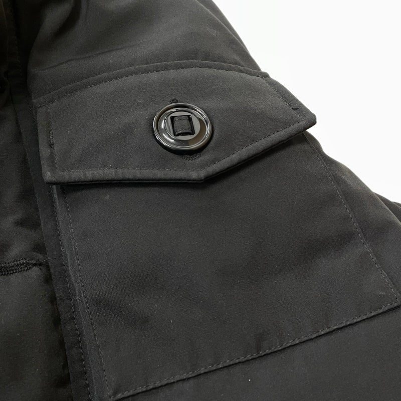 【中古品】【メンズ】 CANADA GOOSE カナダグース × DOWN VEST MENGAPP323WIN ダウン ベスト アウター 141-261011-sa-16-teih サイズ：M カラー：ブラック 万代Net店