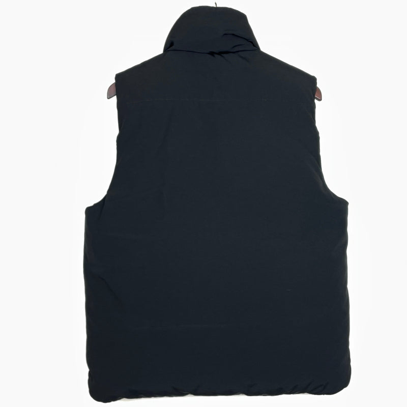 【中古品】【メンズ】 CANADA GOOSE カナダグース × DOWN VEST MENGAPP323WIN ダウン ベスト アウター 141-261011-sa-16-teih サイズ：M カラー：ブラック 万代Net店