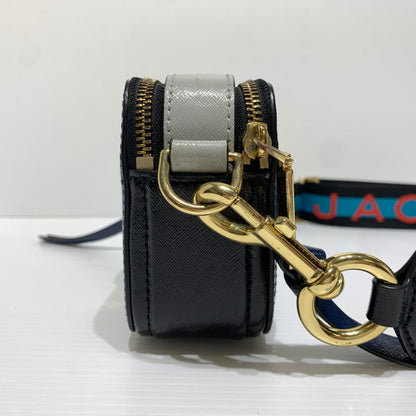 【中古品】【レディース】 MARC JACOBS マークジェイコブス THE SNAPSHOT LEATHER SHOULDER BAG M0014146 スナップショット レザー ショルダーバッグ カバン 188-261011-ko-19-teih カラー：ブルーシーマルチ 万代Net店
