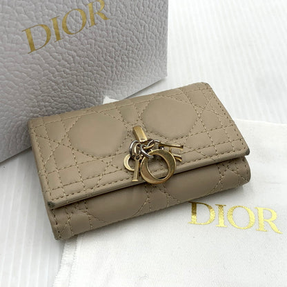 【現状渡し品】【メンズ/レディース】 CHRISTIAN DIOR クリスチャンディオール MY DIOR ASTER S0983ONMJ_M51U キーケース アクセサリー キーフック 183-261014-ko-10-teih カラー：ベージュ 万代Net店