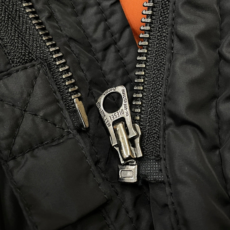 【中古品】【メンズ】 DIESEL ディーゼル N-3B エヌ スリー ビー アウター フライトジャケット 141-261011-sa-05-teih サイズ：M カラー：ブラック 万代Net店