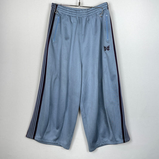 【現状渡し品】【メンズ】 NEEDLES ニードルス H.D.TRACK PANT-POLY SMOOTH KP224 ヒザデル 他ラック パンツ ポリスムース ボトムス 151-261012-sa-11-teih サイズ：XS カラー：ライトブルー 万代Net店