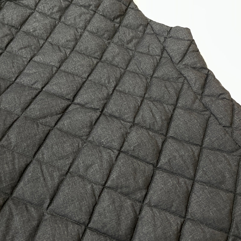 【中古品】【メンズ】 TATRAS タトラス × STRADA EST ストラダ エスト 別注コラボ EXCLUSIVE DOWN VEST MTA6SE4443 エクスクルーシブ ダウン ベスト アウター 141-261011-sa-15-teih サイズ：2 カラー：グレー 万代Net店