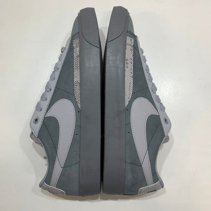 【中古美品】【メンズ】 NIKE SB ナイキエスビー×FRAR DN3754-001 BLAZER LOW "COOL GREY" スニーカー 靴 GRAY 箱・黒タグ付き 160-261024-io-32-fuzh サイズ：27cm カラー：グレー 万代Net店
