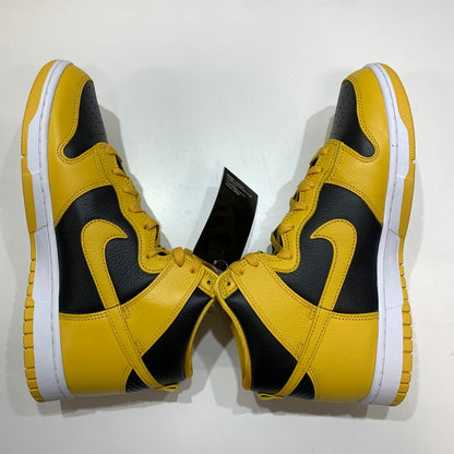 【中古美品】【メンズ】 NIKE ナイキ×WU-TANG CLAN HJ4320-001 DUNK HIGH RETRO PRM ""BLACK AND POLLEN"" スニーカー 靴 箱・黒タグ付き ※箱スレあり 160-261024-io-31-fuzh サイズ：27.5cm カラー：イエロー 万代Net店