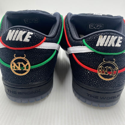 【中古美品】【メンズ】 ブロンクスガールズ×ナイキ HV1664-001 SB DUNK LOW PRO エスビー ダンク ロー プロ ブラック チャレンジ レッド 160-261012-nm-55-tei サイズ：28.5cm カラー：ブラック 万代Net店