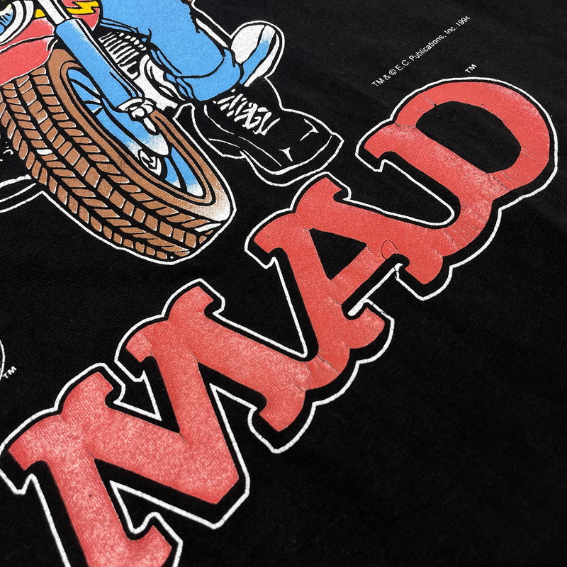 【中古品】【メンズ】 CHAMP チャンプ 90's MAD MAGAZINE "ALFRED E.NEUMAN" PRINT TEE 90年代 マッド マガジン アルフレッド・E・ニューマン プリント Tシャツ 半袖 トップス 145-261014-yo-19-teih サイズ：XL カラー：ブラック 万代Net店