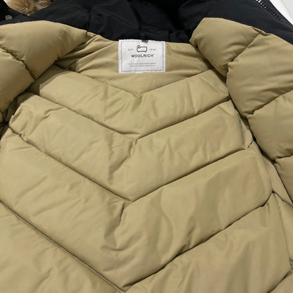 【中古品】【メンズ】 WOOLRICH ウールリッチ 23FW NEW ARCTIC PARKA WOOU0656 ニュー アークティック パーカ ジャケット アウター 144-261012-yo-01-teih サイズ：S カラー：ブラック 万代Net店