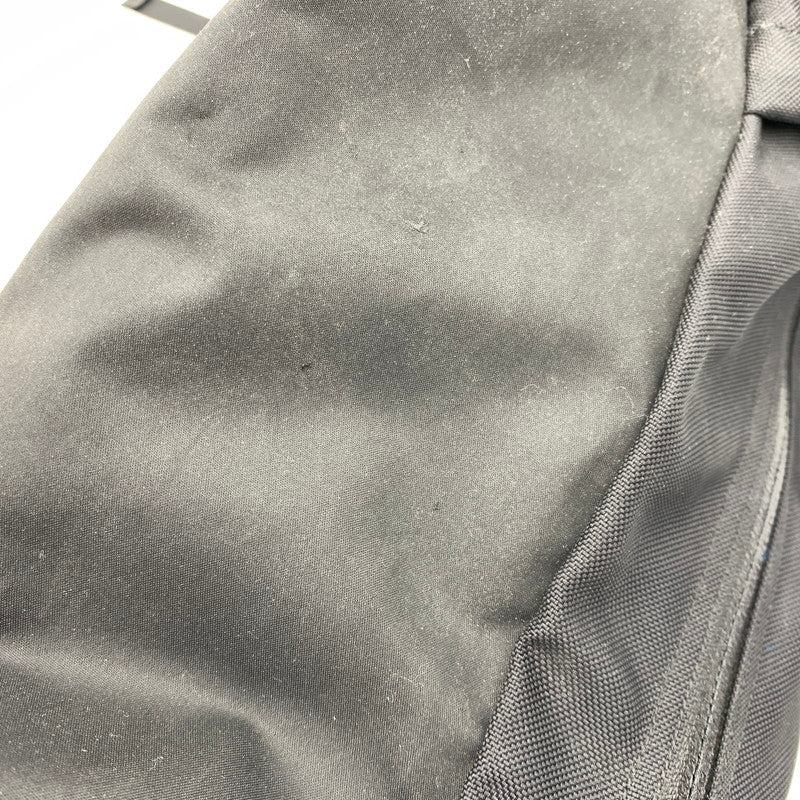 【現状渡し品】【メンズ】 ARC'TERYX アークテリクス ARRO 22 BACKPACK 24016-119936 アロー バックパック カバン リュックサック 188-261014-ko-21-teih カラー：ブラック/カーキ 万代Net店