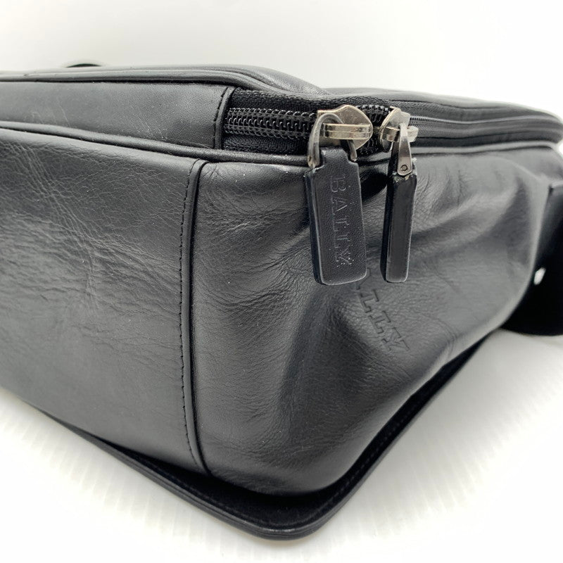 【現状渡し品】【メンズ】 BALLY バリー LEATHER SHOULDER BAG レザーショルダーバッグ カバン トートバッグ 188-261014-ko-23-teih カラー：ブラック 万代Net店