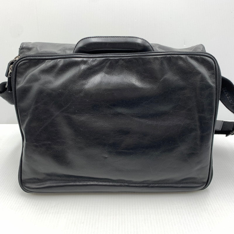 【現状渡し品】【メンズ】 BALLY バリー LEATHER SHOULDER BAG レザーショルダーバッグ カバン トートバッグ 188-261014-ko-23-teih カラー：ブラック 万代Net店
