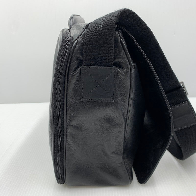 【現状渡し品】【メンズ】 BALLY バリー LEATHER SHOULDER BAG レザーショルダーバッグ カバン トートバッグ 188-261014-ko-23-teih カラー：ブラック 万代Net店