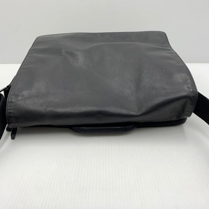 【現状渡し品】【メンズ】 BALLY バリー LEATHER SHOULDER BAG レザーショルダーバッグ カバン トートバッグ 188-261014-ko-23-teih カラー：ブラック 万代Net店