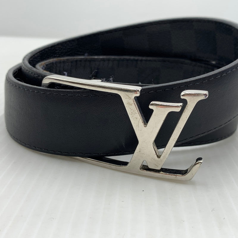 【現状渡し品】【メンズ】 LOUIS VUITTON ルイ・ヴィトン M6057 サンチュールネオグラム ベルト アクセサリー ダミエ グラフィット 179-261014-ko-17-teih カラー：ブラック系 万代Net店