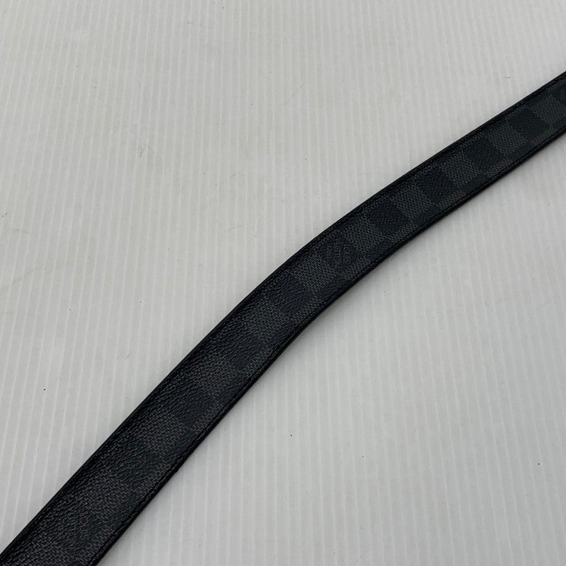 【現状渡し品】【メンズ】 LOUIS VUITTON ルイ・ヴィトン M6057 サンチュールネオグラム ベルト アクセサリー ダミエ グラフィット 179-261014-ko-17-teih カラー：ブラック系 万代Net店