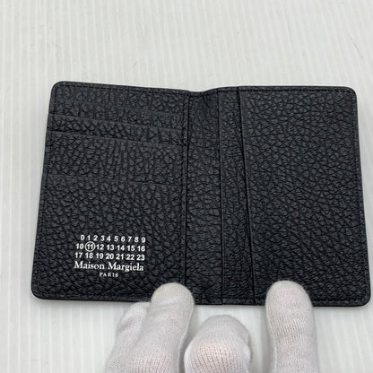 【中古品】【メンズ/レディース】 MAISON MARGIELA メゾン マルジェラ SA1VX0011 P4455 4ステッチ カードケース 財布 グレイニーレザー 181-261014-ko-12-teih カラー：ブラック 万代Net店