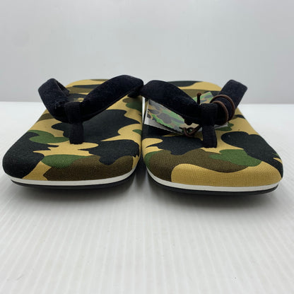 【中古品】【メンズ】 A BATHING APE アベイシングエイプ × goyemon ゴエモン 別注 コラボ 1ST CAMO UNDA ファースト カモ 雲駄 靴 サンダル 雪駄 164-261014-ko-19-teih サイズ：M カラー：カモ柄 万代Net店