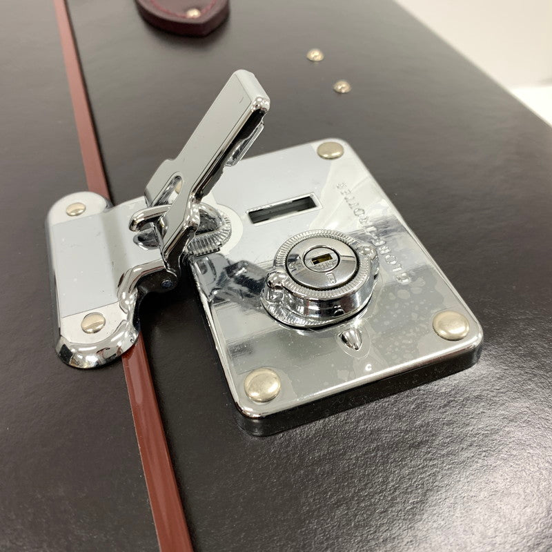 【中古品】【メンズ】 GLOBE TROTTER グローブトロッター ラージスーツケース 2ホイール カバン 180-261014-ko-24-teih カラー：バーガンディー 万代Net店