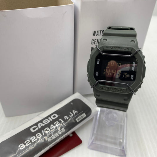 【中古品】【メンズ】 NEXUSVII. ネクサスセブン × G-SHOCK ジーショック 別注 コラボ EXCLUSIVELY FOR URBAN RESEARCH DW5600NX7URUM03 アーバンリサーチ ウォッチ 腕時計 ミリタリー 196-261014-ko-15-teih カラー：カーキ 万代Net店