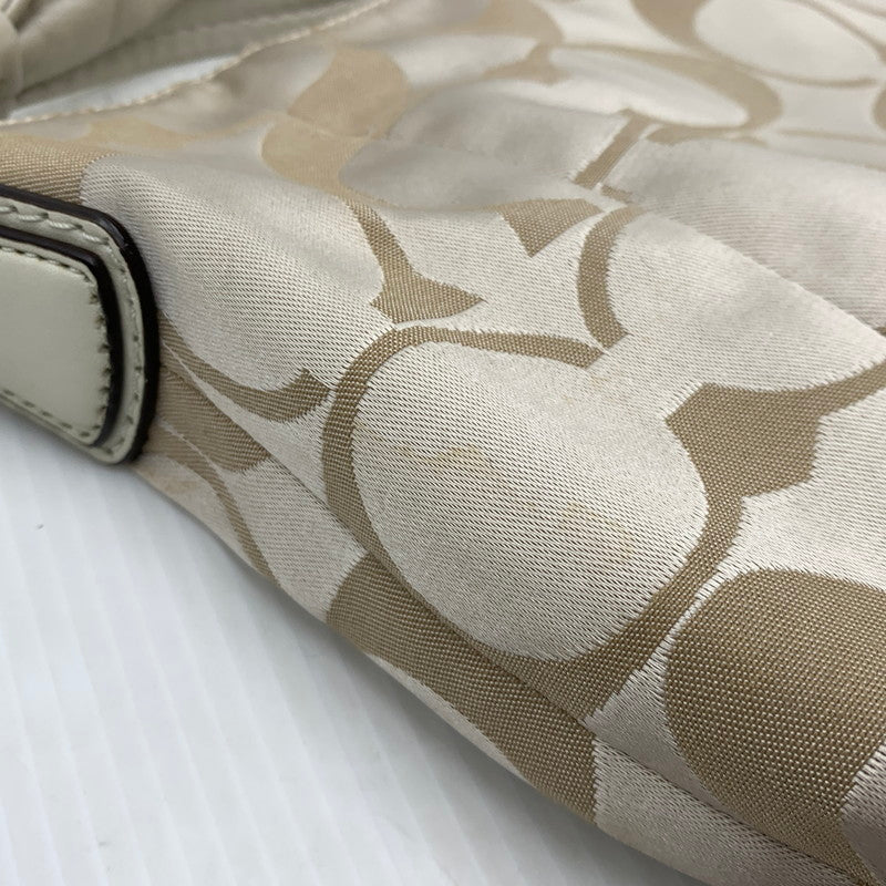 【中古品】【レディース】 COACH コーチ シグネチャー クリスティン キャンバス ショルダーバッグ カバン トートバッグ 180-261016-ko-07-teih カラー：ベージュ系 万代Net店