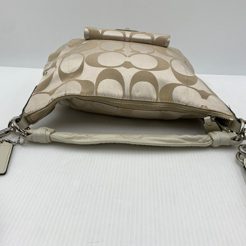 【中古品】【レディース】 COACH コーチ シグネチャー クリスティン キャンバス ショルダーバッグ カバン トートバッグ 180-261016-ko-07-teih カラー：ベージュ系 万代Net店