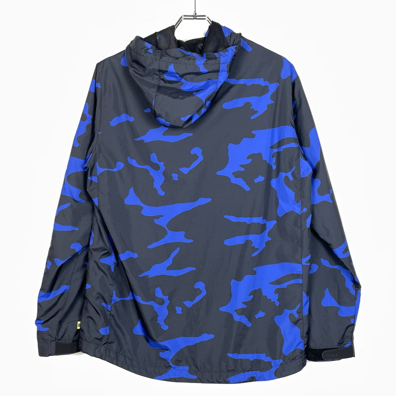 【中古品】【メンズ】 F.C.R.B. エフシーアールビー TEAM PRACTICE JACKET FCRB-189026 チーム プラクティス ジャケット アウター 142-261015-sa-07-teih サイズ：L カラー：ブルー 万代Net店