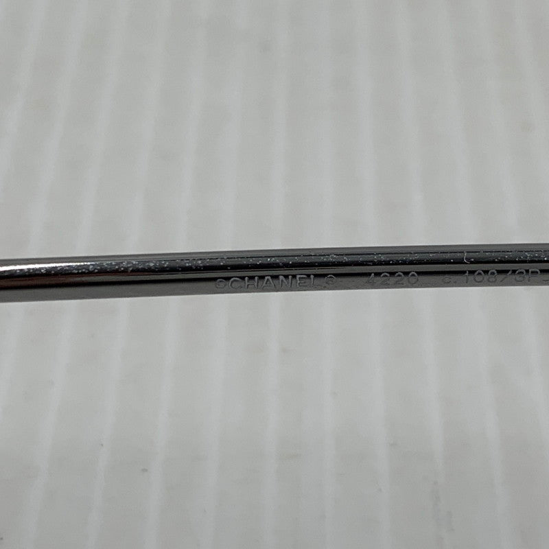 【中古品】【メンズ/レディース】 CHANEL シャネル RIMLESS SUNGLASSES 4220 リムレス サングラス アイウェア カットレンズ 182-261014-ko-08-teih サイズ：62□15-135 カラー：シルバーカラー/ブラック/フレーム 万代Net店