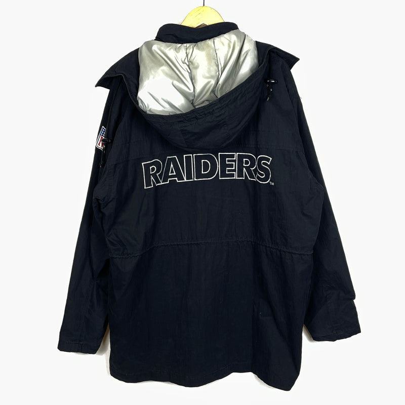 【現状渡し品】【メンズ】 NFL エヌエフエル STAND-NECK HOODED JACKET "RAIDERS" STANDネック フーデッド ジャケット レイダース アウター 145-261015-sa-05-teih サイズ：F カラー：ブラック 万代Net店