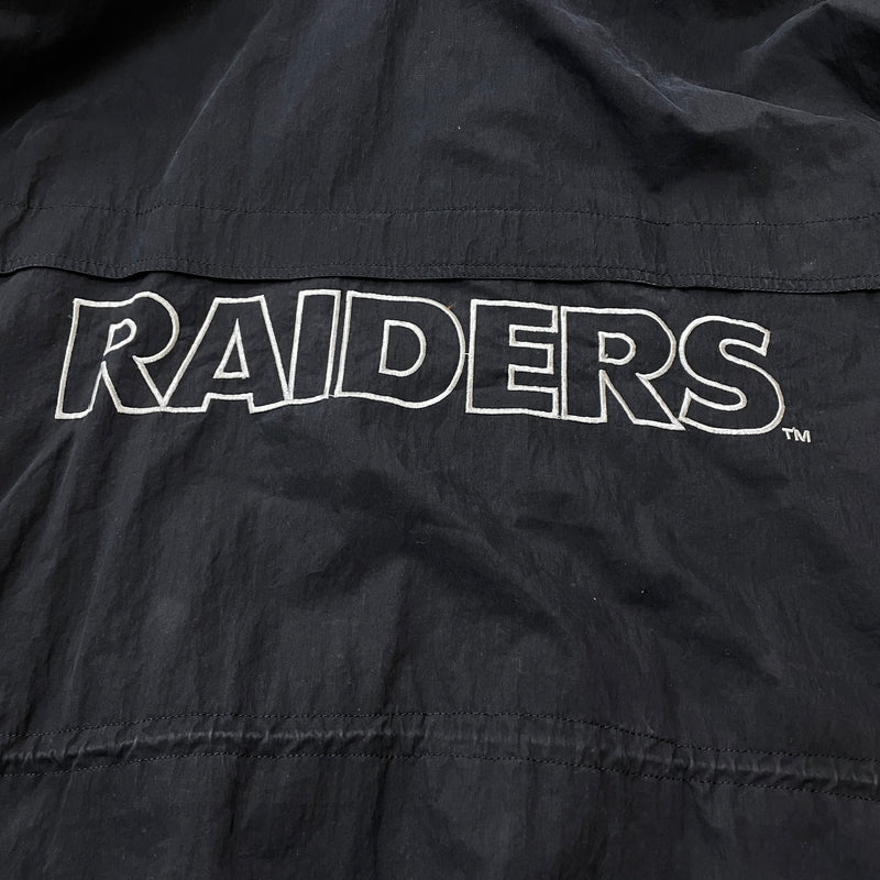 【現状渡し品】【メンズ】 NFL エヌエフエル STAND-NECK HOODED JACKET "RAIDERS" STANDネック フーデッド ジャケット レイダース アウター 145-261015-sa-05-teih サイズ：F カラー：ブラック 万代Net店
