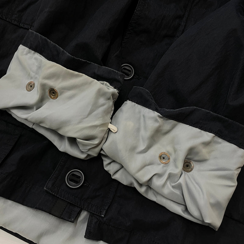 【現状渡し品】【メンズ】 NFL エヌエフエル STAND-NECK HOODED JACKET "RAIDERS" STANDネック フーデッド ジャケット レイダース アウター 145-261015-sa-05-teih サイズ：F カラー：ブラック 万代Net店