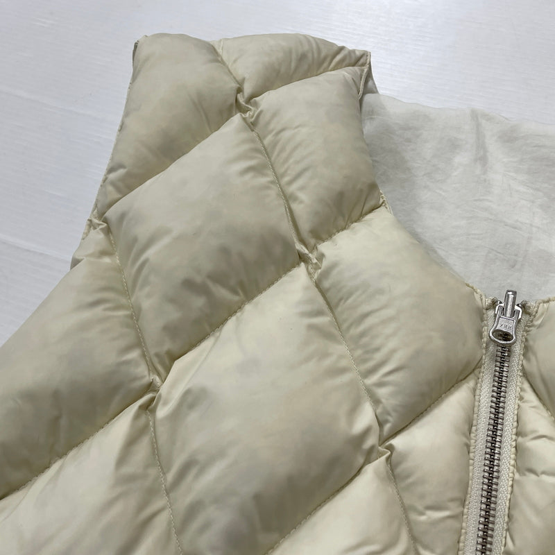 【中古品】【メンズ】 STUSSY ステューシー REVERSIBLE QUILTED VEST 115695 リバーシブル キルテッド ベスト アウター 142-261015-sa-02-teih サイズ：M カラー：ホワイト 万代Net店
