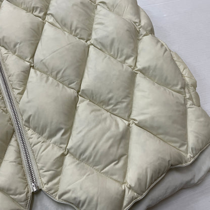 【中古品】【メンズ】 STUSSY ステューシー REVERSIBLE QUILTED VEST 115695 リバーシブル キルテッド ベスト アウター 142-261015-sa-02-teih サイズ：M カラー：ホワイト 万代Net店