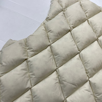 【中古品】【メンズ】 STUSSY ステューシー REVERSIBLE QUILTED VEST 115695 リバーシブル キルテッド ベスト アウター 142-261015-sa-02-teih サイズ：M カラー：ホワイト 万代Net店