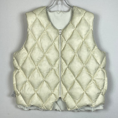 【中古品】【メンズ】 STUSSY ステューシー REVERSIBLE QUILTED VEST 115695 リバーシブル キルテッド ベスト アウター 142-261015-sa-02-teih サイズ：M カラー：ホワイト 万代Net店