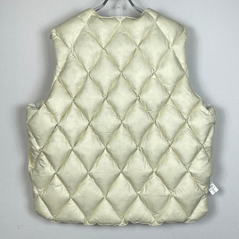 【中古品】【メンズ】 STUSSY ステューシー REVERSIBLE QUILTED VEST 115695 リバーシブル キルテッド ベスト アウター 142-261015-sa-02-teih サイズ：M カラー：ホワイト 万代Net店