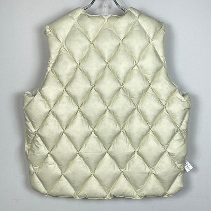 【中古品】【メンズ】 STUSSY ステューシー REVERSIBLE QUILTED VEST 115695 リバーシブル キルテッド ベスト アウター 142-261015-sa-02-teih サイズ：M カラー：ホワイト 万代Net店
