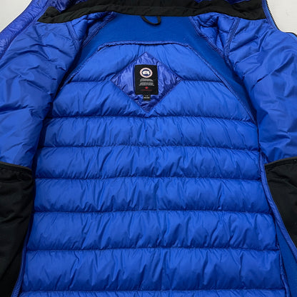 【中古品】【メンズ】 CANADA GOOSE カナダグース HYBRIDGE LITE TECH HOODY 2712MPB ハイブリッジ ライトテック フーディ アウター 144-261015-sa-04-teih サイズ：L カラー：ブルー 万代Net店