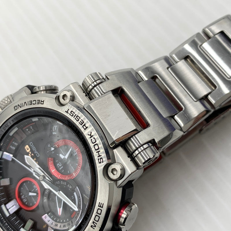 【中古品】【メンズ】 G-SHOCK ジーショック MTG-B1000 SERIES WATCH MTG-B1000B-1AJF タフソーラー ウォッチ 腕時計 コアガード 196-261014-ko-13-teih カラー：ブラック/レッド/シルバーカラー 万代Net店
