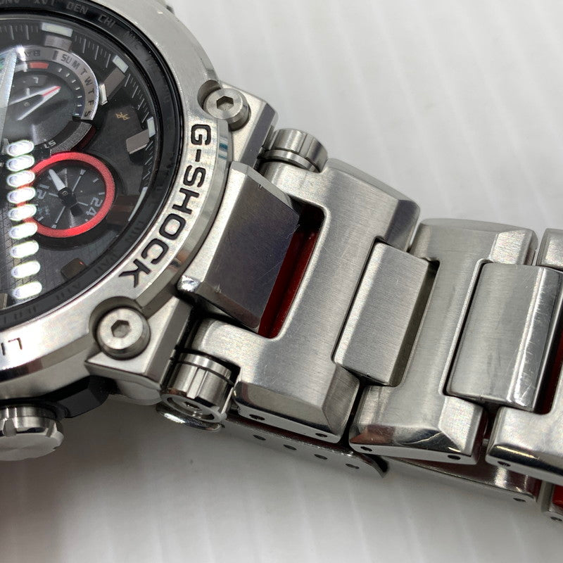 【中古品】【メンズ】 G-SHOCK ジーショック MTG-B1000 SERIES WATCH MTG-B1000B-1AJF タフソーラー ウォッチ 腕時計 コアガード 196-261014-ko-13-teih カラー：ブラック/レッド/シルバーカラー 万代Net店