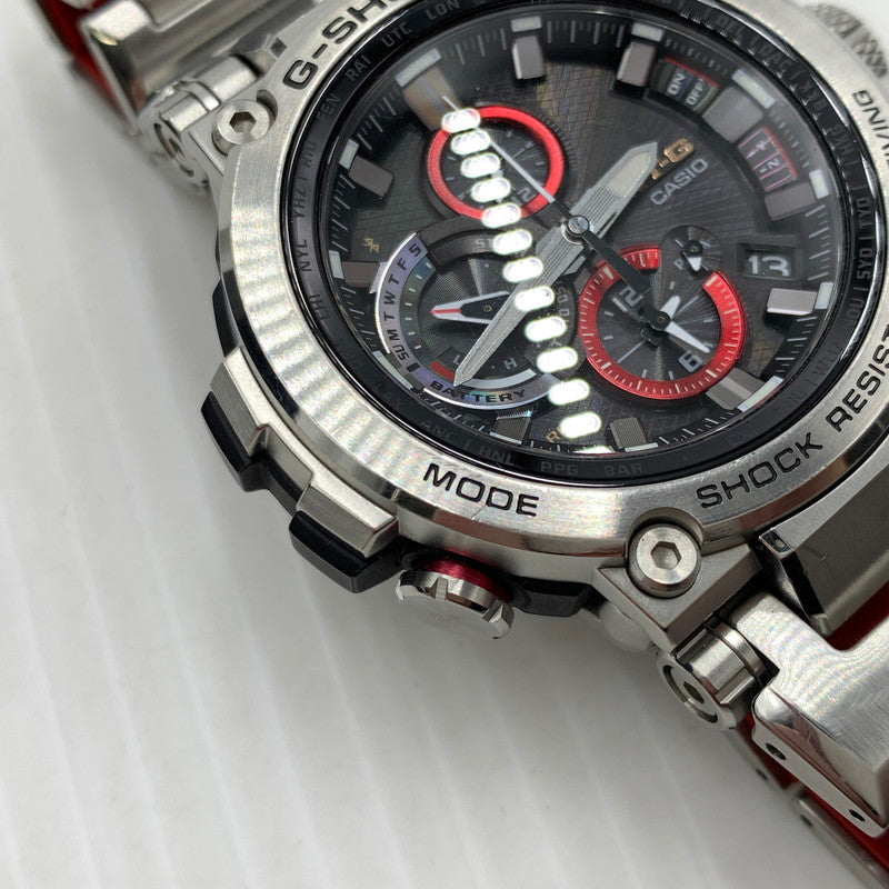 【中古品】【メンズ】 G-SHOCK ジーショック MTG-B1000 SERIES WATCH MTG-B1000B-1AJF タフソーラー ウォッチ 腕時計 コアガード 196-261014-ko-13-teih カラー：ブラック/レッド/シルバーカラー 万代Net店