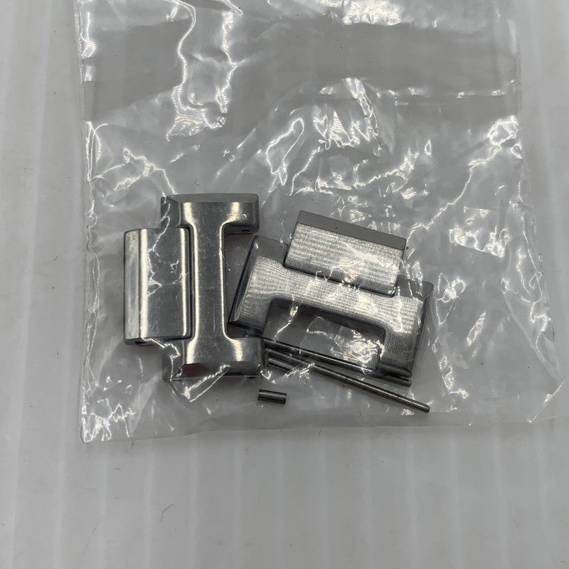 【中古品】【メンズ】 G-SHOCK ジーショック MTG-B1000 SERIES WATCH MTG-B1000B-1AJF タフソーラー ウォッチ 腕時計 コアガード 196-261014-ko-13-teih カラー：ブラック/レッド/シルバーカラー 万代Net店