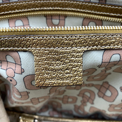 【中古品】【レディース】 GUCCI グッチ 139260 シェリーライン GGキャンバス トートバッグ カバン チャーム付 180-261016-ko-02-teih カラー：ベージュ 万代Net店