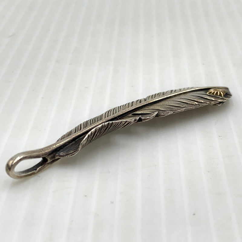 【中古品】【メンズ】 ARIZONA FREEDOM アリゾナフリーダム FEATHER PENDANT TOP フェザー ペンダントトップ アクセサリー 左向き 太陽神 K18 925 191-261016-ko-21-teih カラー：ゴールド/シルバー 万代Net店