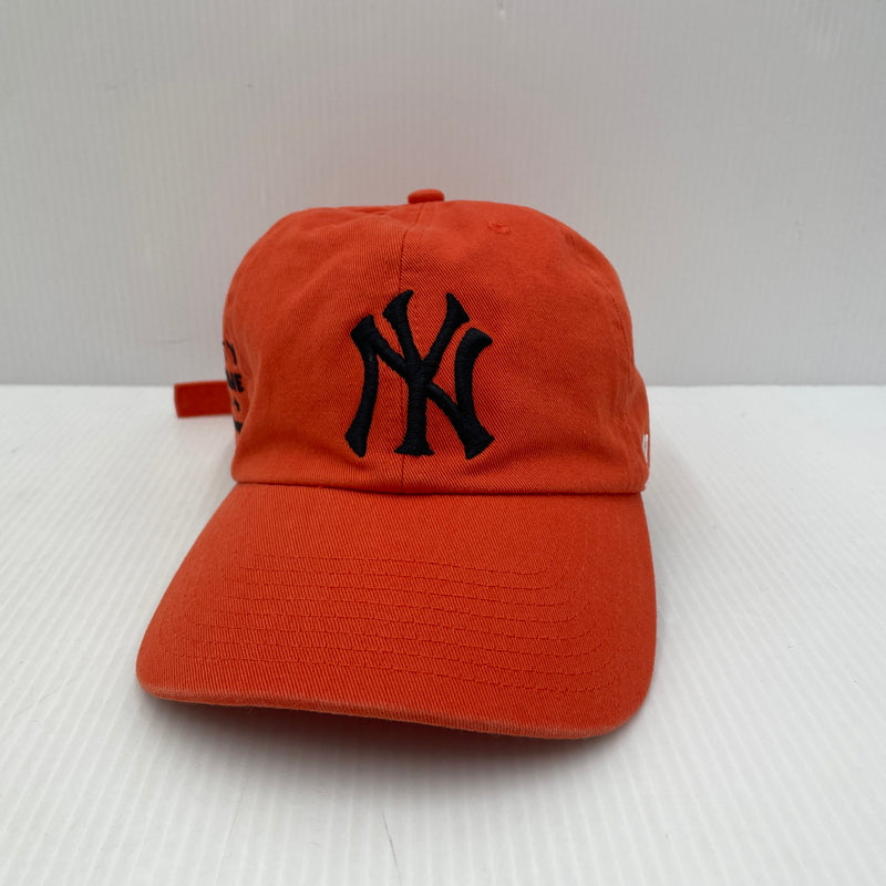 【中古品】【メンズ】 47 フォーティーセブン × MARTY SUPREME マーティ シュプリーム 47 CLEAN UP CAP ファーティセブン クリーン ナップ キャップ 帽子 185-261015-sa-39-teih サイズ：FREE カラー：オレンジ 万代Net店