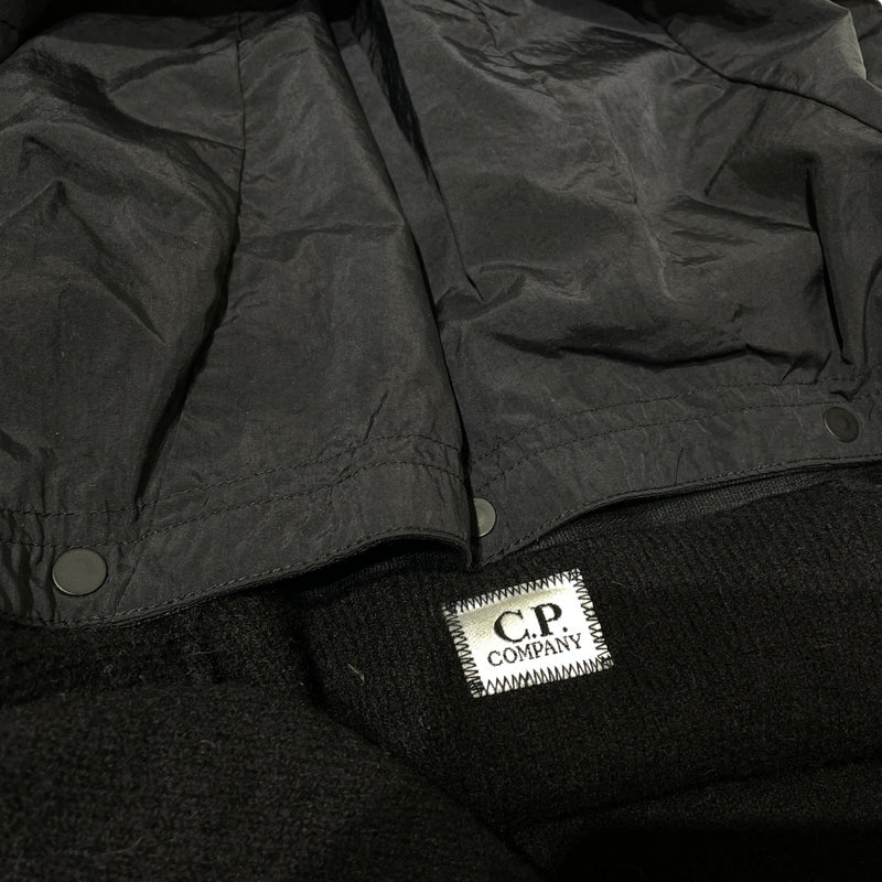 【中古品】【メンズ】 C.P.COMPANY シーピーカンパニー ZIP UP KNIT NYLON HOODIE 49185VG6 ジップ アップ ニット ナイロン フーディ 長袖 トップス 141-261015-sa-31-teih サイズ：54 カラー：ブラック 万代Net店
