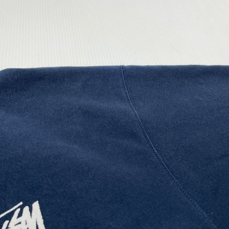 【中古品】【メンズ】 STUSSY ステューシー LOSANGELES CHAPTER PULL OVER HOODIE Z4000SAS ロサンゼルス チャプター プルオーバー フーディ 長袖 トップス パーカー 142-261015-sa-37-teih サイズ：L カラー：ネイビー 万代Net店