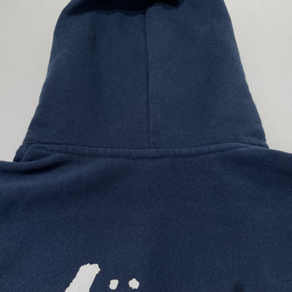 【中古品】【メンズ】 STUSSY ステューシー LOSANGELES CHAPTER PULL OVER HOODIE Z4000SAS ロサンゼルス チャプター プルオーバー フーディ 長袖 トップス パーカー 142-261015-sa-37-teih サイズ：L カラー：ネイビー 万代Net店